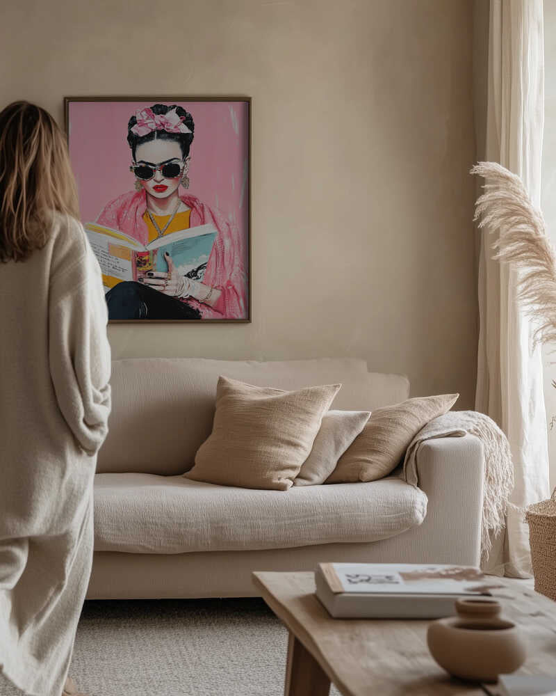 Fashionable Book Lover
