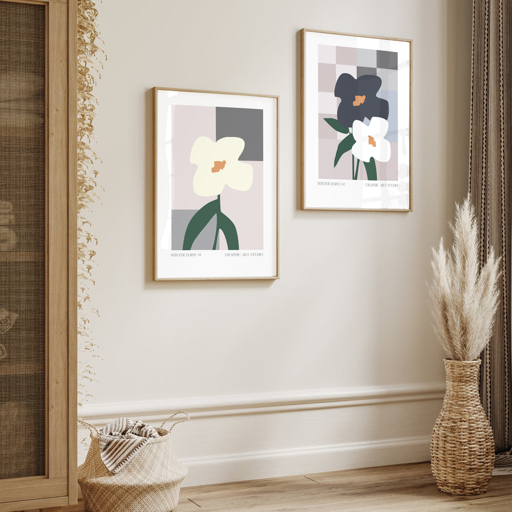 Winter Daisy 02 Graphic Print